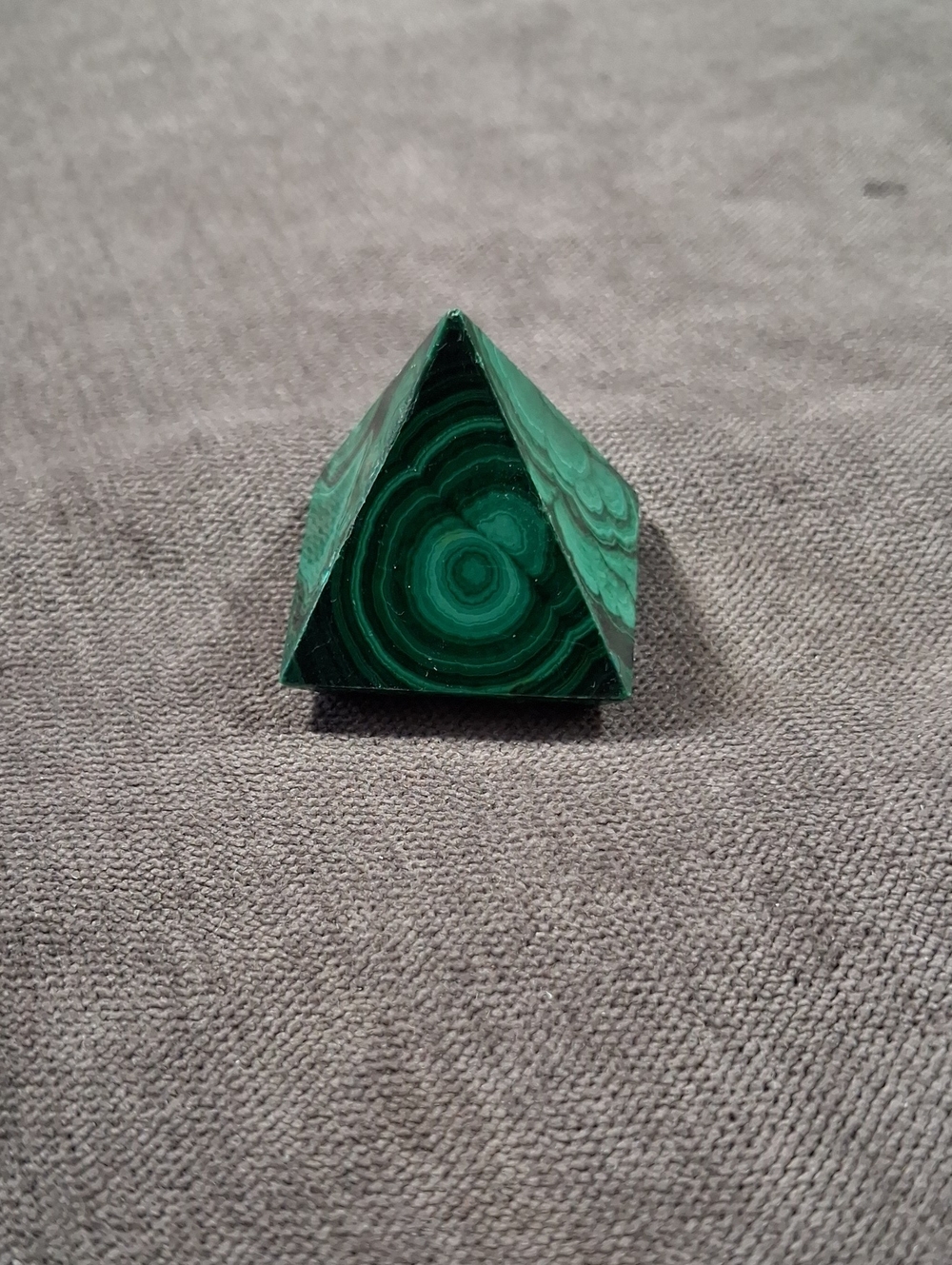 Unknown Source 1" Green Malachite Pyramid G